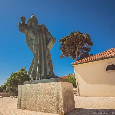 Mobilheim Maja בית נופש *