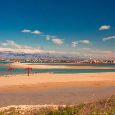 Mobilheim Maja בית נופש