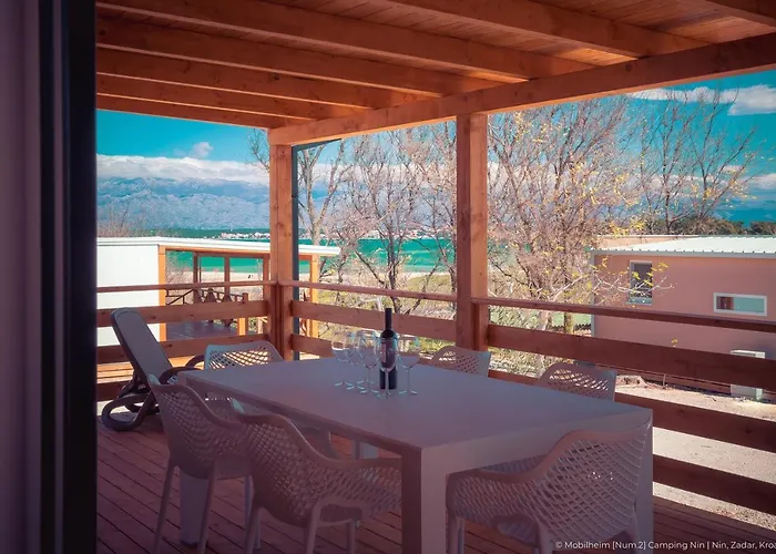 Mobilheim Maja נין